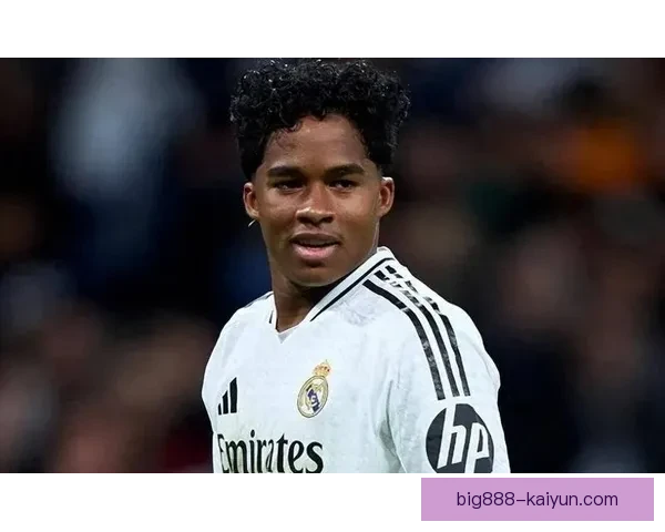 恩德里克联赛表现持续提升，状态备受关注