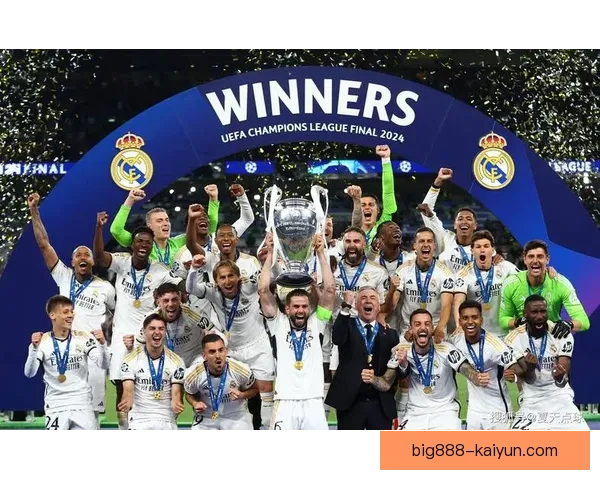 奥布拉克双脚出球表现稳健，展现出色的传球能力与技术水平